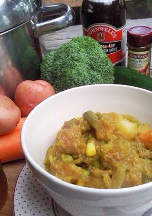 A picture of ChrisO's Curried Snags.