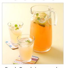 A picture of Fresh Peach Lemonade.