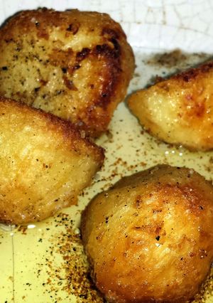 A picture of Simply Roasted Potatoes.
