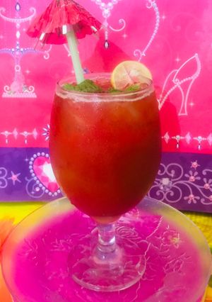 A picture of Stawbery slush.