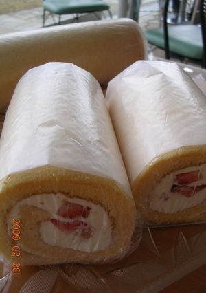 A picture of Foolproof! Chiffon Roll Cake.