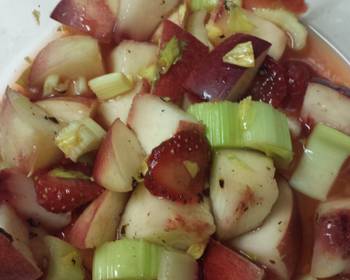 Popular Cuisine Nectarine Celery Salad Savory Delicious