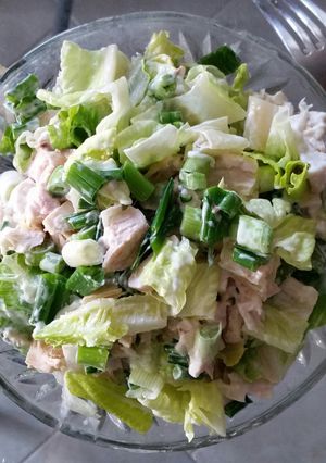 A picture of Green Chicken Salad.