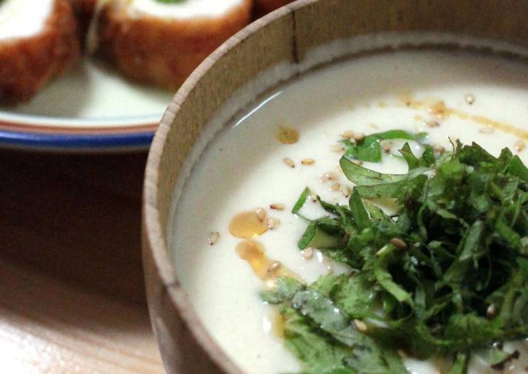 Simple Way to Make Any-night-of-the-week Potage-style Cold Tofu Miso Soup In Just A Minute!