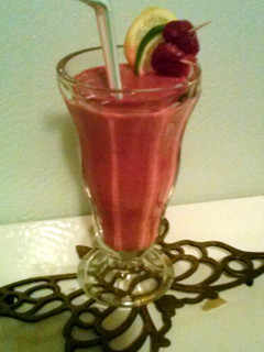 A picture of Nathaniel's Raspberry-Lemonade Smoothie.