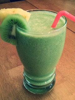 A picture of Tropical Green Smoothie.
