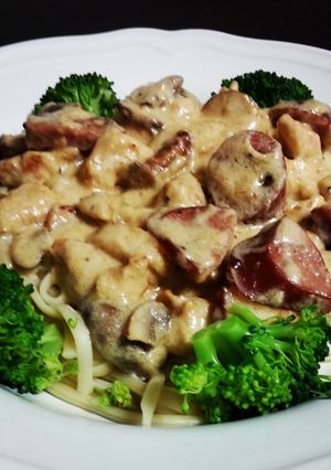 A picture of Chicken and Smoke Sausage Pasta.