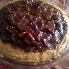 A picture of pecan pie in simple way.