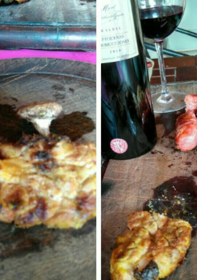 Una foto de Asado a la parrilla de mollejas a la mostaza, limón, pimienta
