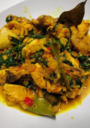 Foto resep Rica-rica ayam kemangi pedas