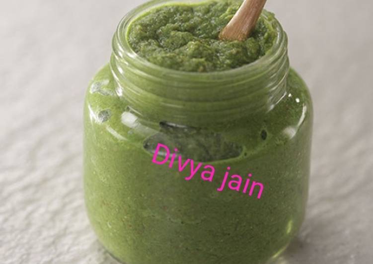 Spring onion raw mango chutney