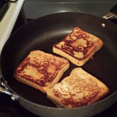 A picture of Fancy french toast.
