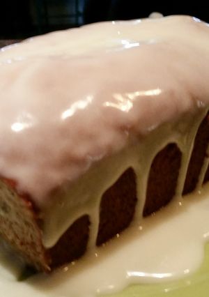 A picture of Sour Cream Banana Bread (no eggs).