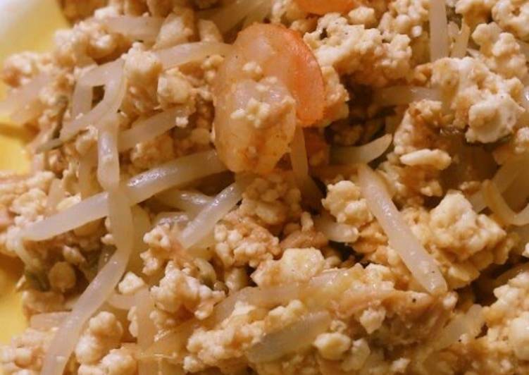 Recipe of Stir Fried Bean Sprouts &amp; Iri-Dofu Scrambled Tofu