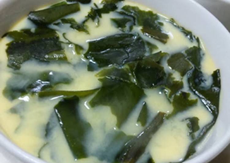 Wakame Seaweed Chawanmushi (Egg Custard)