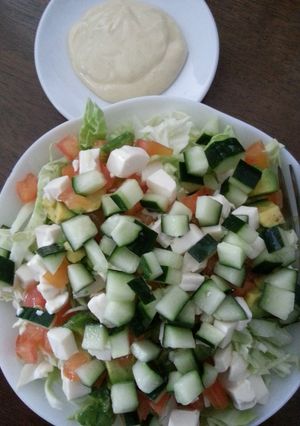 A picture of Japanese salad.
