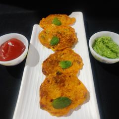 A picture of Crispy corn pancakes.
