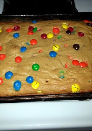 A picture of Blondie blast (M&M blondie).