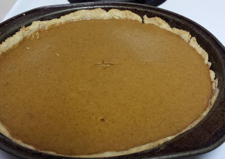 Homemade pumpkin pie and crust