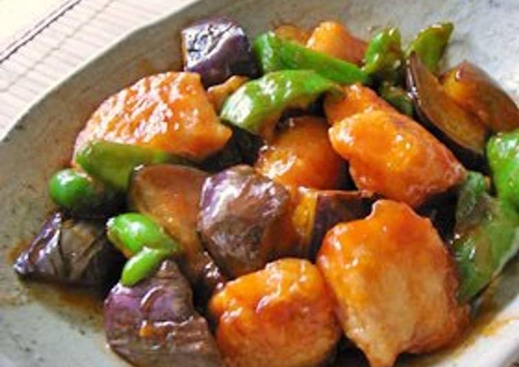 How to Make Perfect Eggplant, Bell peppers and Chicken with Sweet and Sour Sauce