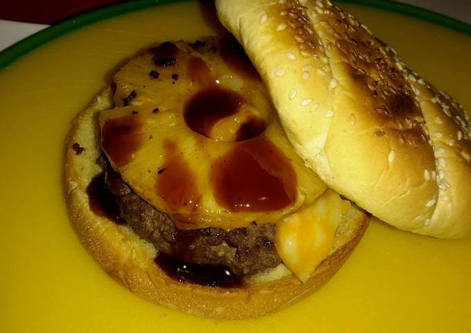 Hawaiian N' Bison Burger