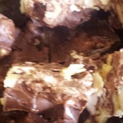 A picture of Rocky Road.