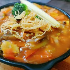 A picture of Veg choupsey.