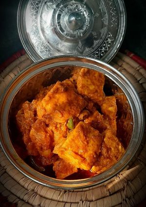 ডিমের অমলেট কারী। রেসিপির প্রধান ছবি