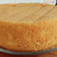 A picture of Basic Vanilla Sponge 😍😍.
