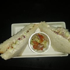 A picture of Mayo veg sandwich.