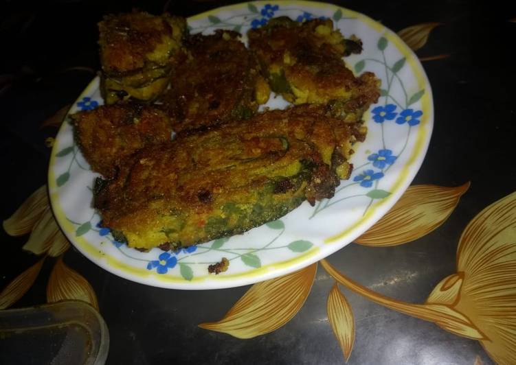 Easiest Way to Prepare Super Quick Homemade Rikwach/colcasia leaves pakora