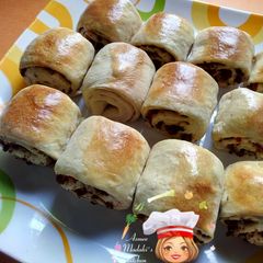 A picture of Onion pie.