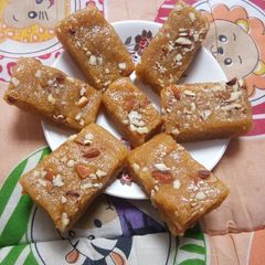 A picture of Besan Malai Burfi.