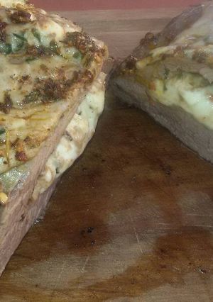 Una foto de Tapa de asado rellena con ajíes campanita y queso