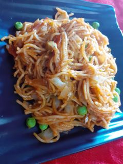 A picture of Veg Chowmein Noodles.