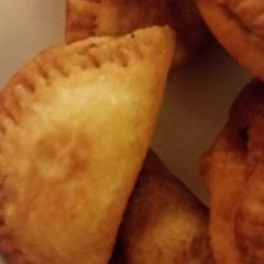A picture of Simple Fried Empanadas.