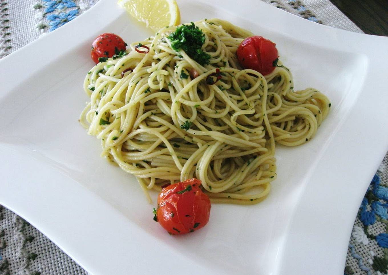 Simple Anchovy Pasta