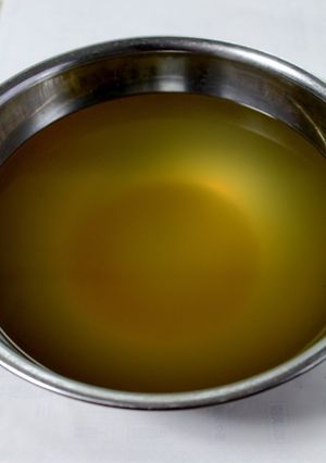 A picture of Bonito and Kombu Dashi Stock.