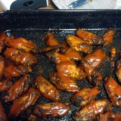 A picture of Le-Le's Hot wings.
