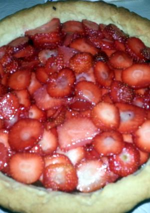 A picture of Strawberry Pie (vegan).