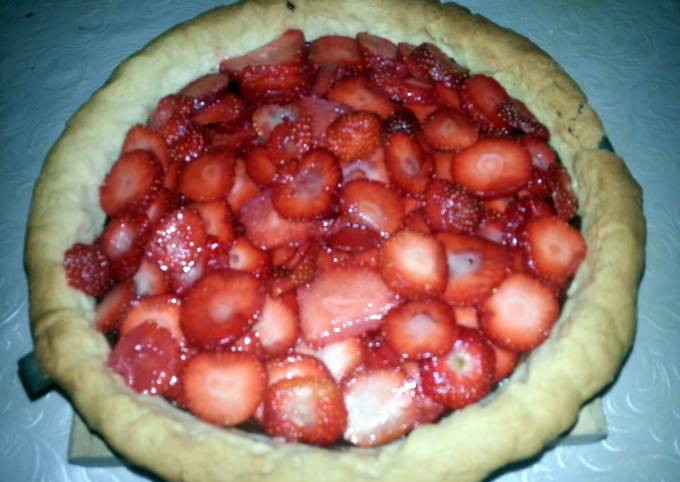 Recipe of Homemade Strawberry Pie (vegan)