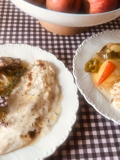 Una foto de Pescado asado,con costra de nata ligera, limón 🍋 y especias