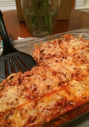A picture of Spaghetti Pie.