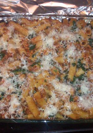 A picture of Baked ziti.