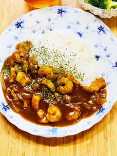 A picture of Seafood Curry Using Seafood Mix.