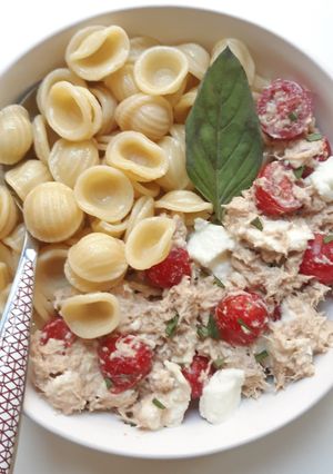 Une photo de ☆Salade d'Orechiette, Thon, Tomates et Basilic☆