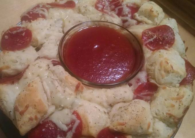 Pull-Apart Pizza Bread