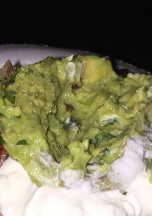 A picture of Fresh Guacamole.