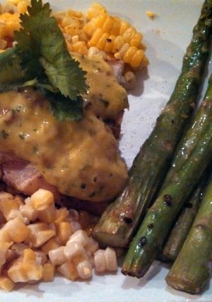 A picture of Mango Salsa Chicken.