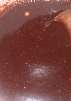 Una foto de Glaseado de chocolate oscuro receta complementariade "Solo tu recuerdo"